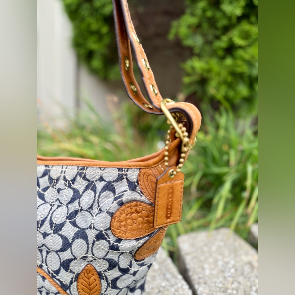 SOLD ‼️Coach Denim Floral Duffle 2007 - Picture 8 of 13